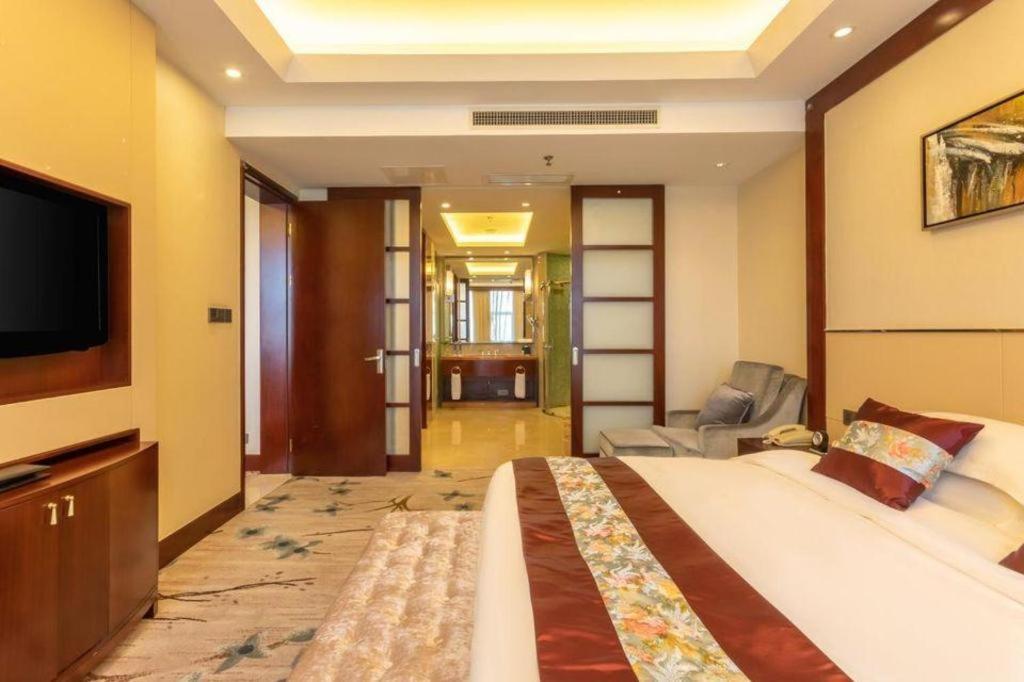 Dezhou Regal Kangbo Hotel Exterior photo