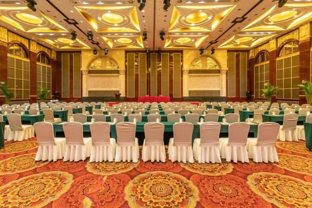 Dezhou Regal Kangbo Hotel Exterior photo